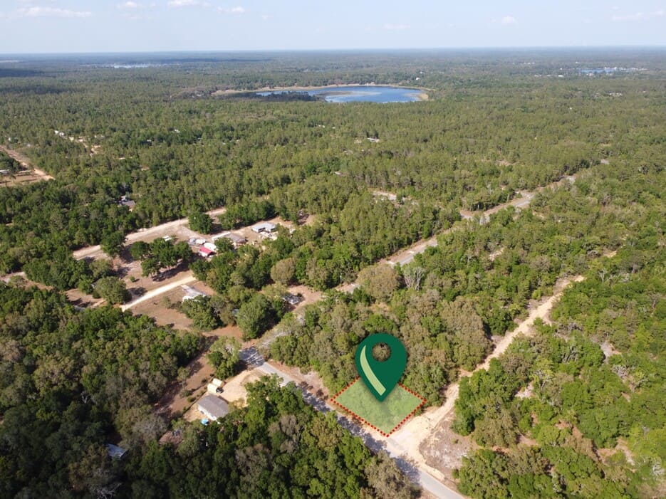 Land in [162] Dickens St, Interlachen, FL 32148