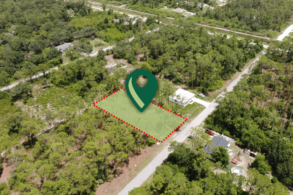 Land in 1610 Greenwood Ave, Lehigh Acres, FL 33972
